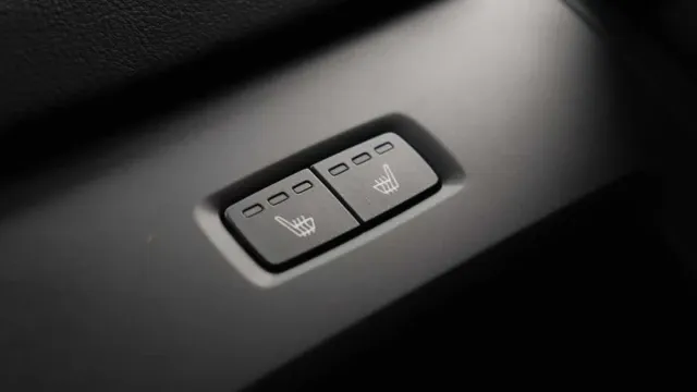 Vehicle Thumbnail 42