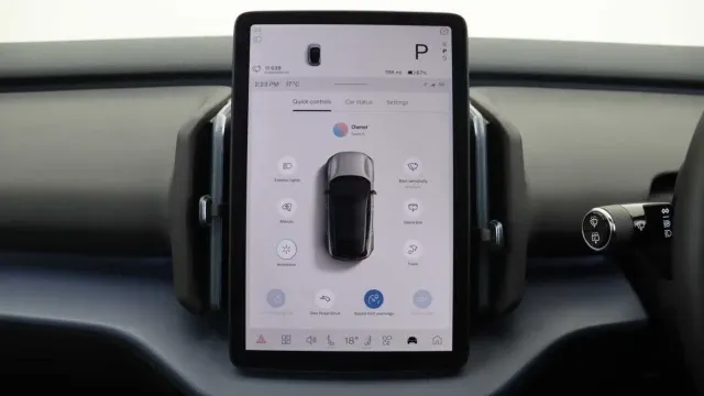 Vehicle Thumbnail 4