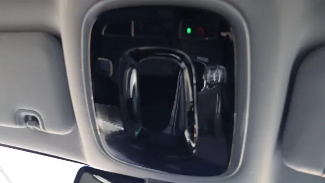Vehicle Thumbnail 28