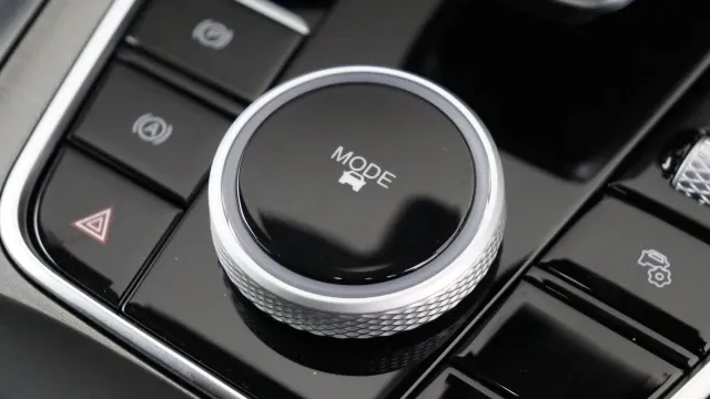 Vehicle Thumbnail 55