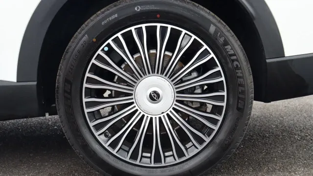 Vehicle Thumbnail 40