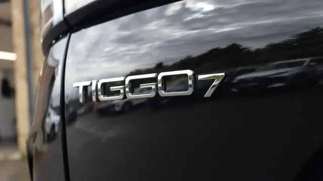 Vehicle Thumbnail 32