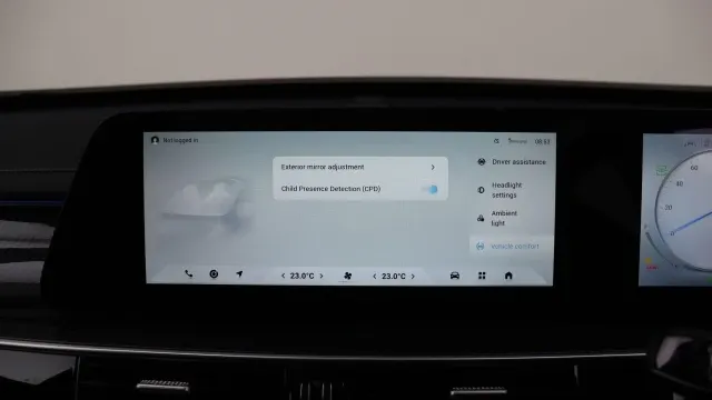 Vehicle Thumbnail 16