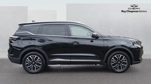 Vehicle Thumbnail 3