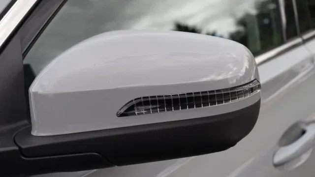 Vehicle Thumbnail 29