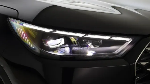 Vehicle Thumbnail 72