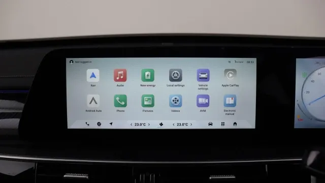 Vehicle Thumbnail 15