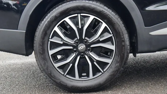 Vehicle Thumbnail 35