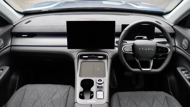 Vehicle Thumbnail 9