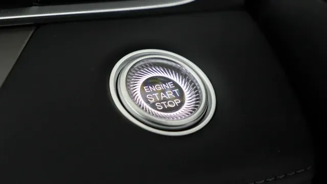 Vehicle Thumbnail 57