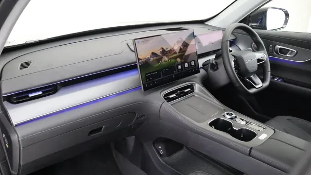Vehicle Thumbnail 14