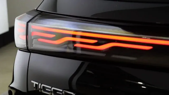 Vehicle Thumbnail 66