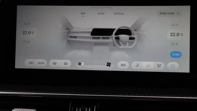Vehicle Thumbnail 68