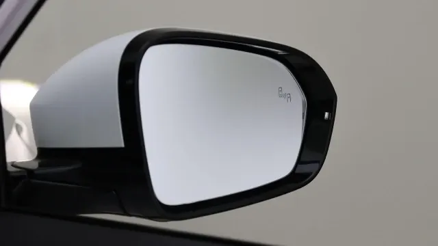 Vehicle Thumbnail 59
