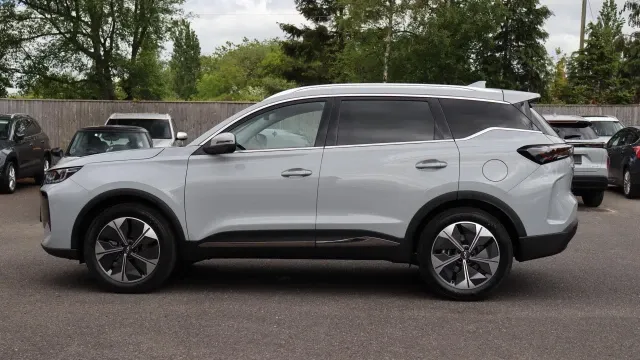 Vehicle Thumbnail 27