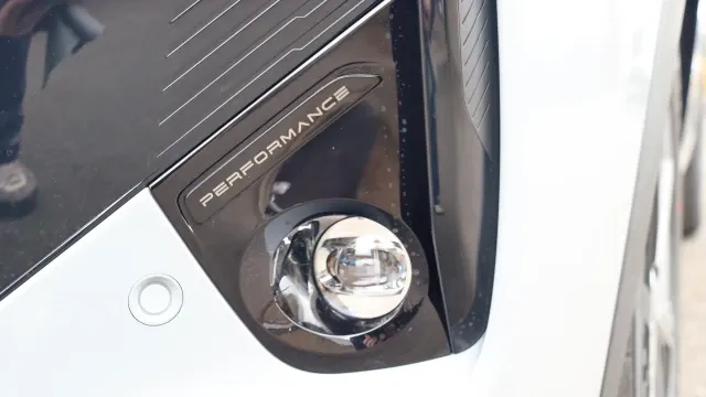 Vehicle Thumbnail 33