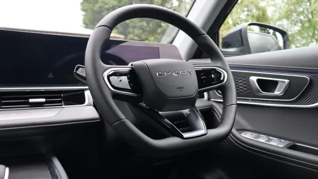 Vehicle Thumbnail 13