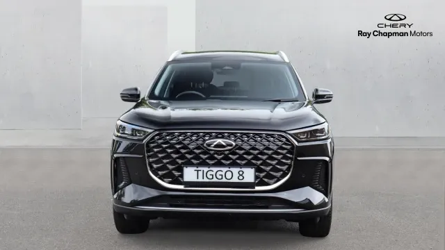 Vehicle Thumbnail 8