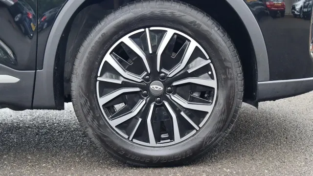 Vehicle Thumbnail 34