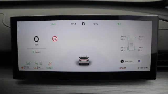 Vehicle Thumbnail 18