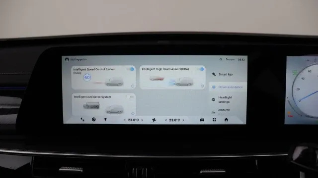 Vehicle Thumbnail 26