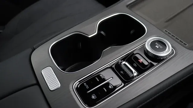 Vehicle Thumbnail 97