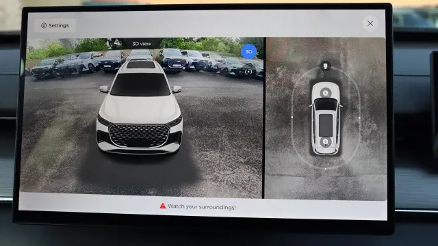 Vehicle Thumbnail 30