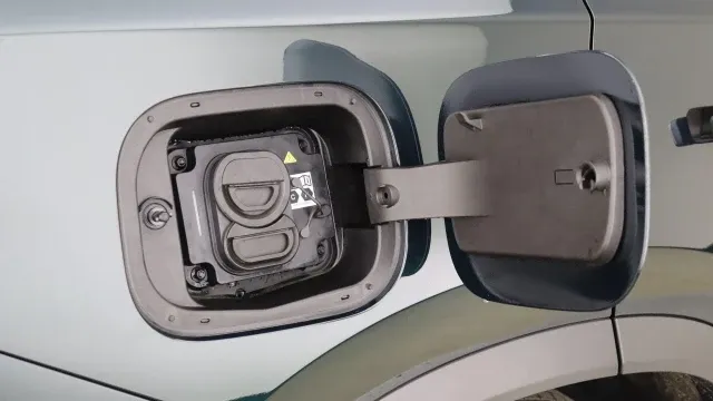 Vehicle Thumbnail 29