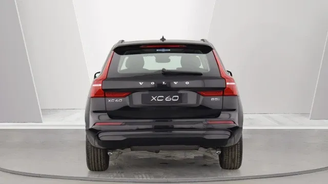 Vehicle Thumbnail 7