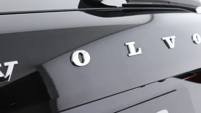 Vehicle Thumbnail 14
