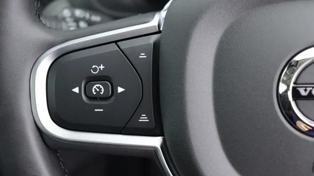 Vehicle Thumbnail 21
