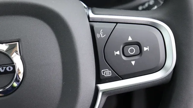 Vehicle Thumbnail 22