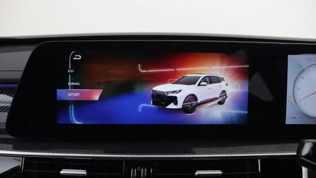 Vehicle Thumbnail 37