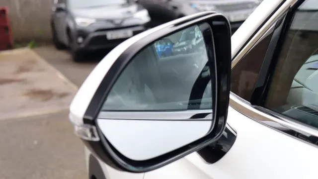 Vehicle Thumbnail 55