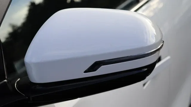 Vehicle Thumbnail 48