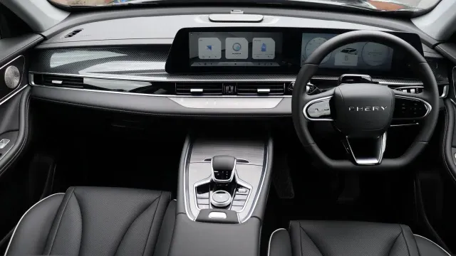 Vehicle Thumbnail 10