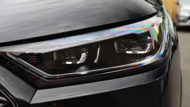 Vehicle Thumbnail 50
