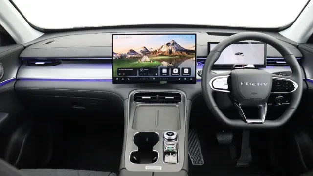Vehicle Thumbnail 5