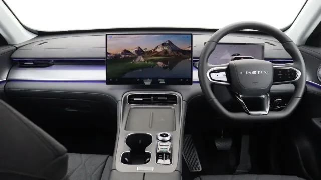 Vehicle Thumbnail 6