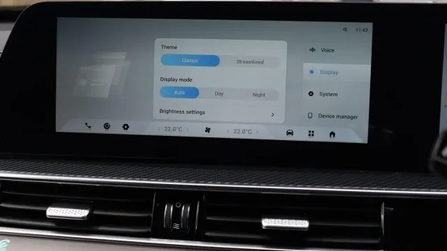 Vehicle Thumbnail 30