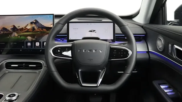 Vehicle Thumbnail 10