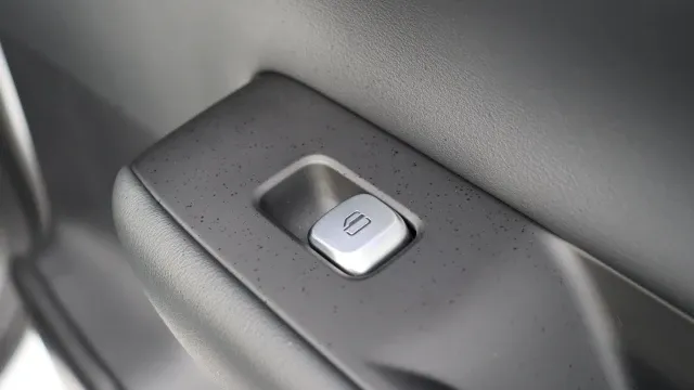 Vehicle Thumbnail 57