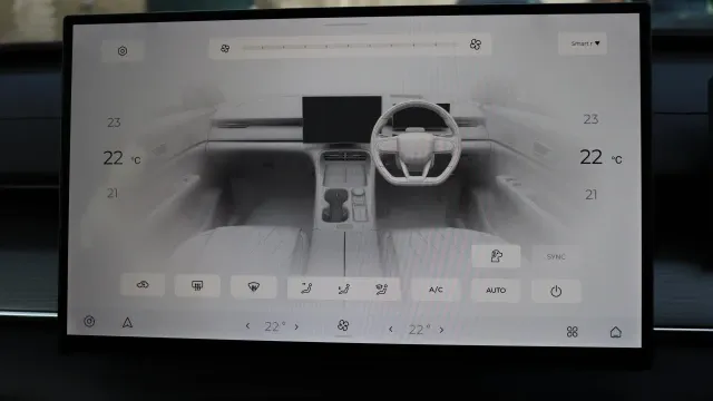 Vehicle Thumbnail 44