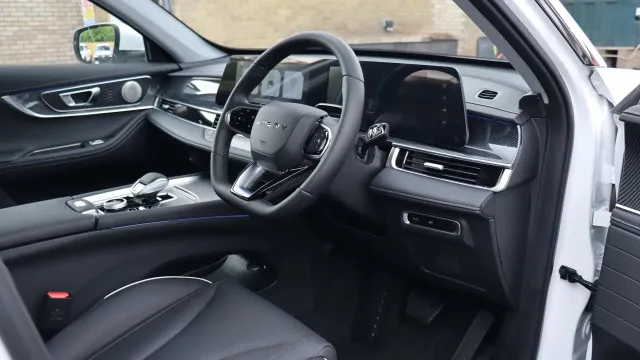 Vehicle Thumbnail 7
