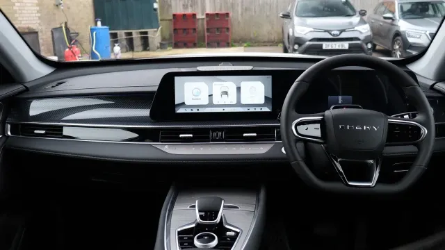 Vehicle Thumbnail 9