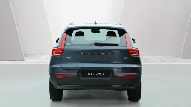 Vehicle Thumbnail 7