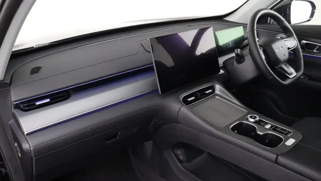 Vehicle Thumbnail 27