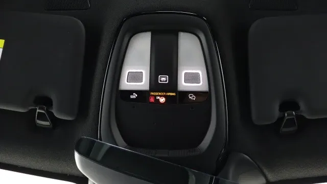 Vehicle Thumbnail 19