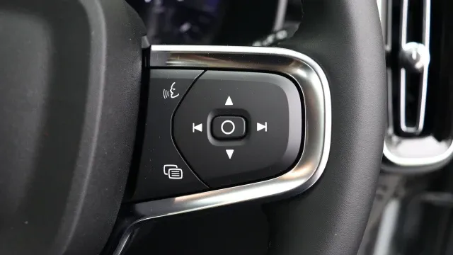 Vehicle Thumbnail 21