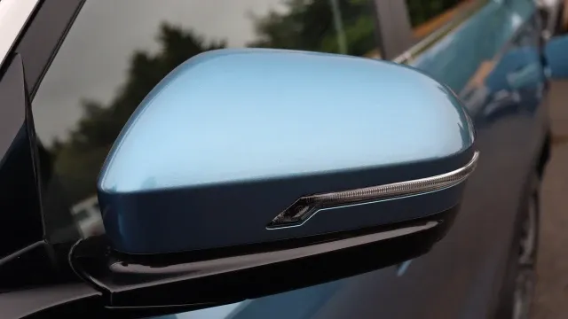 Vehicle Thumbnail 58